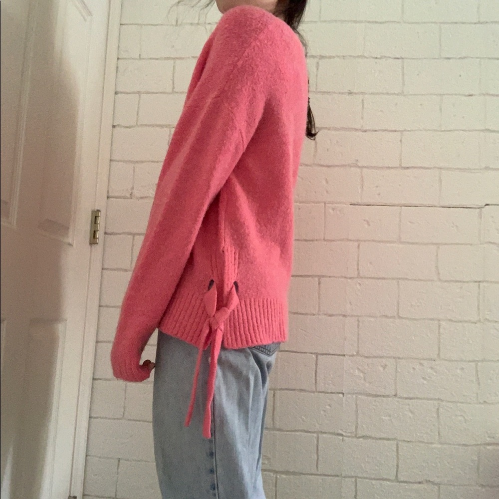 Pink sweater 🧚🏻🍭 - Picture 3 of 5